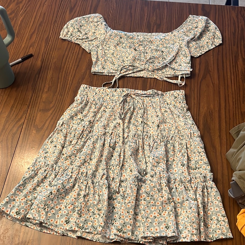 Purchased for event that never happened, never worn